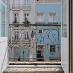 아파트 Casa Portuguesa Chiado 25 *