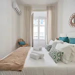 아파트 Casa Portuguesa Chiado 25 *