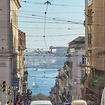 Casa Portuguesa Chiado 25 아파트